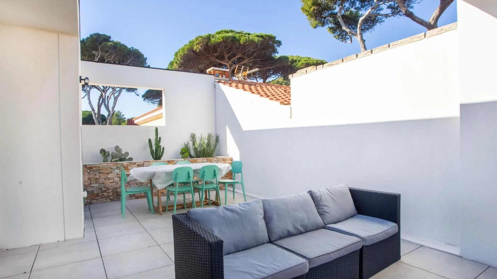 Villa Villa L'Effet Mer By Interhome Hyeres